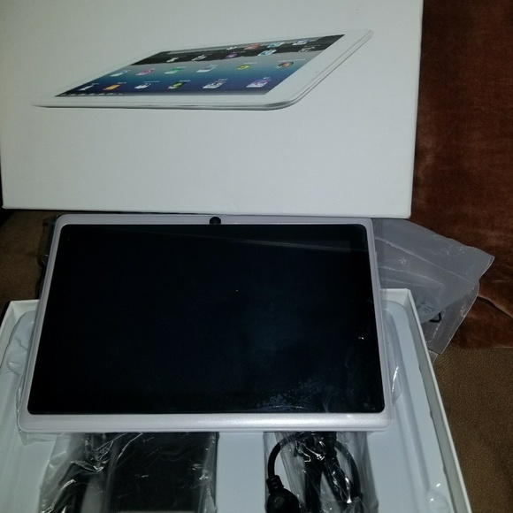 Android Tablet - Picture 3 of 3